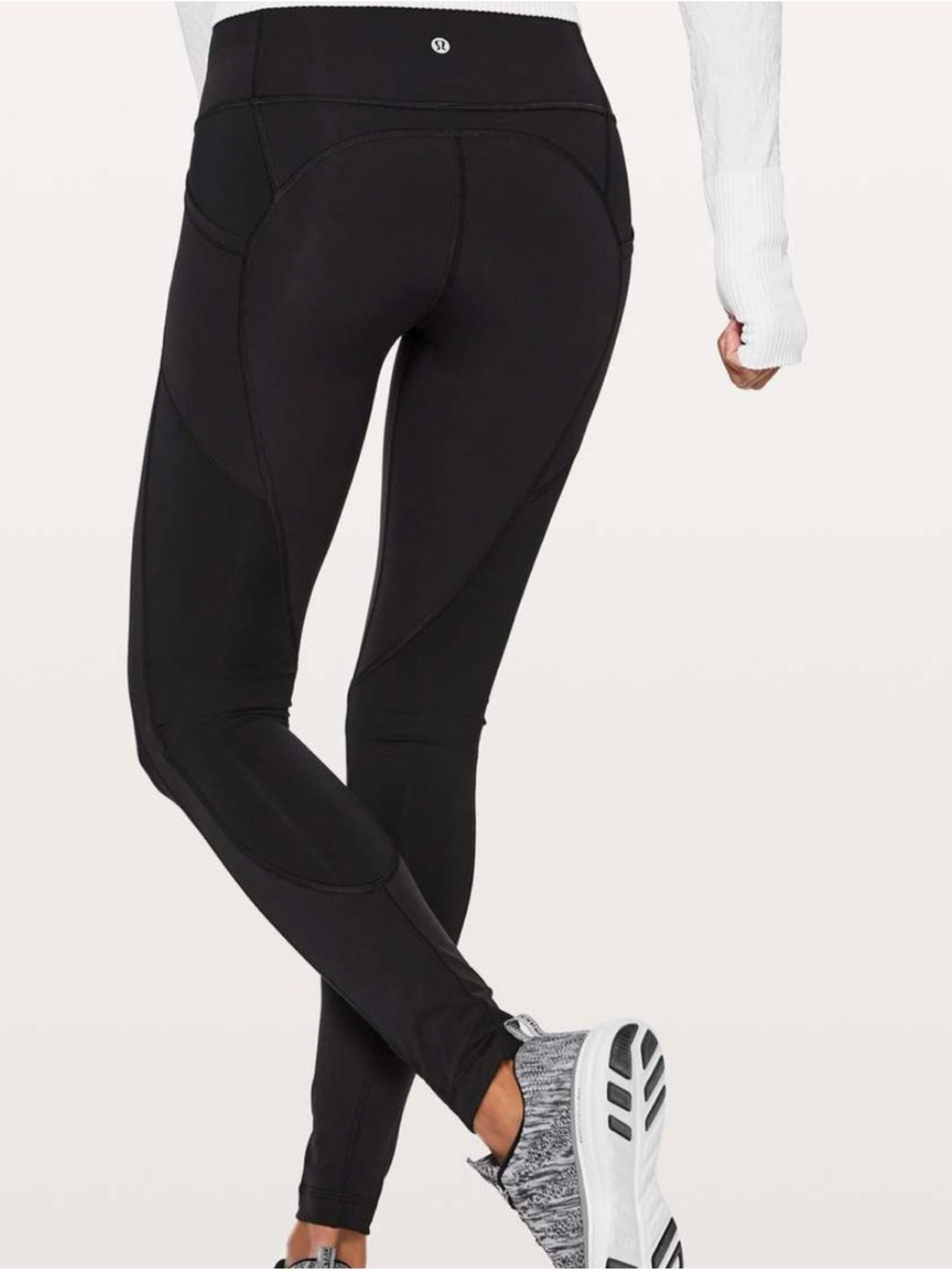 Lululemon all the right places with pockets
